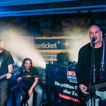 16 Bands gegen Gewalt an Frauen 2025