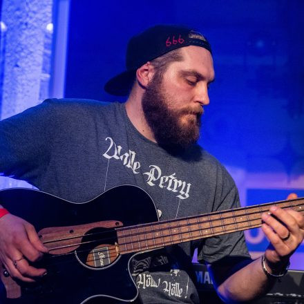 16 Bands gegen Gewalt an Frauen 2025