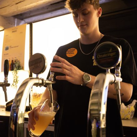 16 Bands gegen Gewalt an Frauen 2025