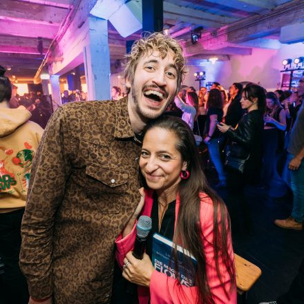 16 Bands gegen Gewalt an Frauen 2025