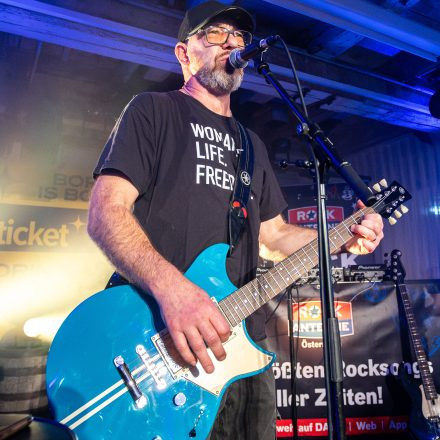 16 Bands gegen Gewalt an Frauen 2025