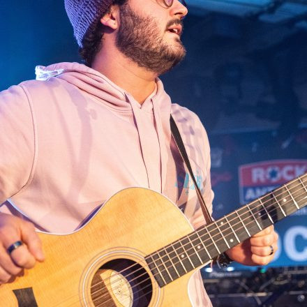 16 Bands gegen Gewalt an Frauen 2025