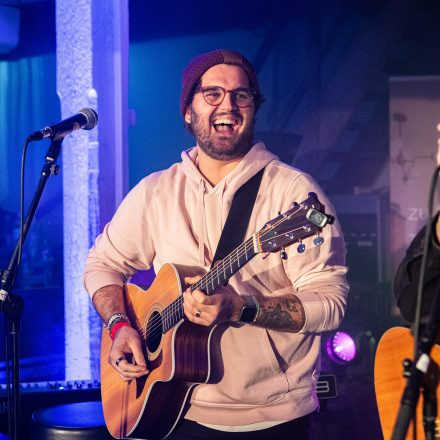 16 Bands gegen Gewalt an Frauen 2025