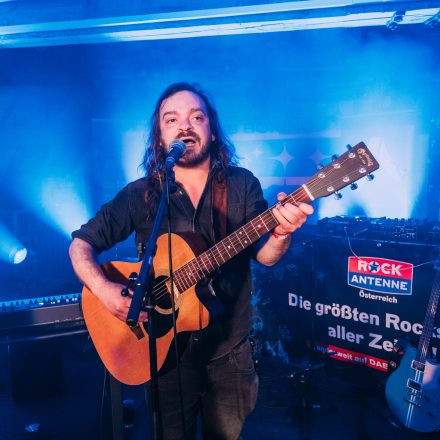 16 Bands gegen Gewalt an Frauen 2025