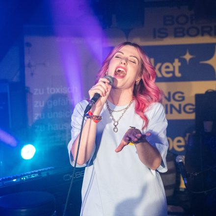 16 Bands gegen Gewalt an Frauen 2025