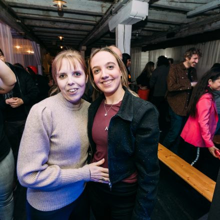 16 Bands gegen Gewalt an Frauen 2025