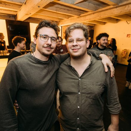 16 Bands gegen Gewalt an Frauen 2025