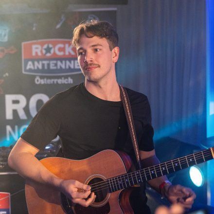 16 Bands gegen Gewalt an Frauen 2025