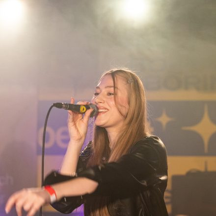 16 Bands gegen Gewalt an Frauen 2025