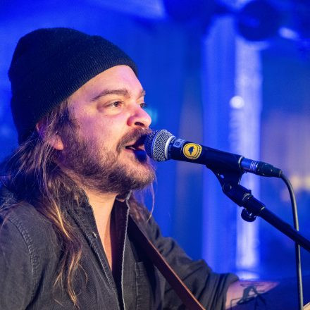 16 Bands gegen Gewalt an Frauen 2025