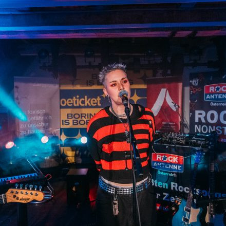 16 Bands gegen Gewalt an Frauen 2025