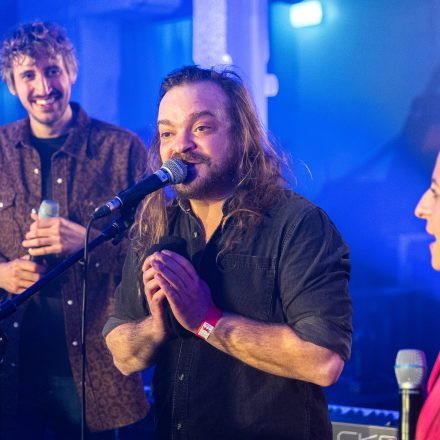 16 Bands gegen Gewalt an Frauen 2025