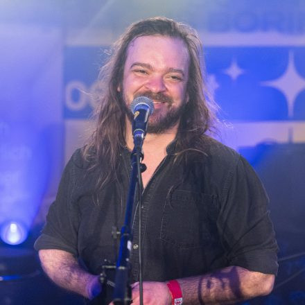 16 Bands gegen Gewalt an Frauen 2025