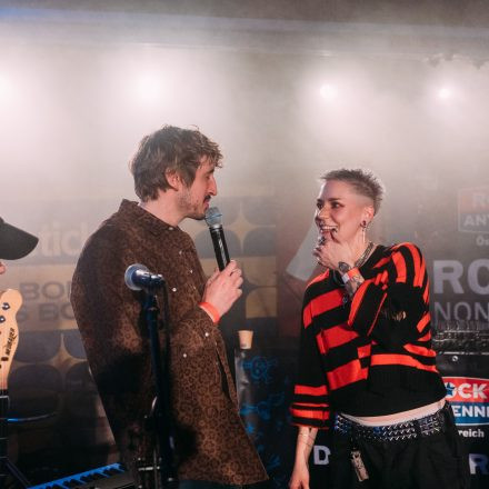 16 Bands gegen Gewalt an Frauen 2025