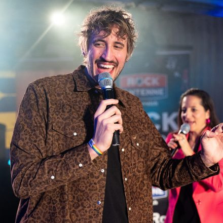 16 Bands gegen Gewalt an Frauen 2025