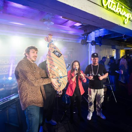 16 Bands gegen Gewalt an Frauen 2025