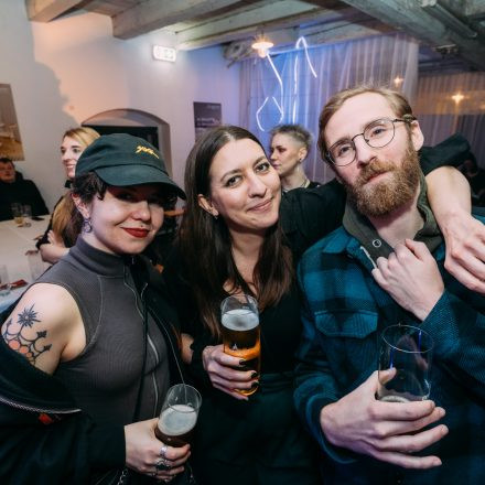 16 Bands gegen Gewalt an Frauen 2025