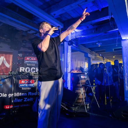 16 Bands gegen Gewalt an Frauen 2025