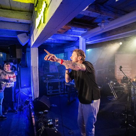 16 Bands gegen Gewalt an Frauen 2025