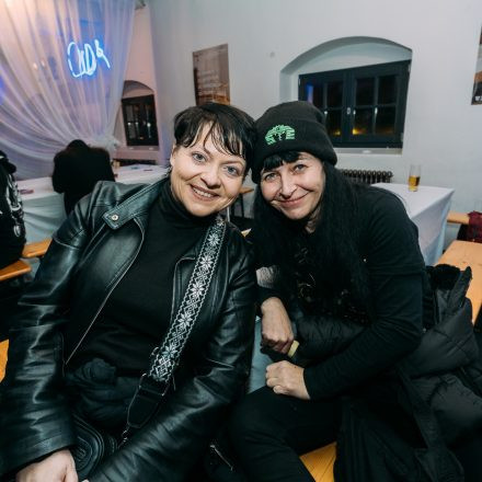 16 Bands gegen Gewalt an Frauen 2025