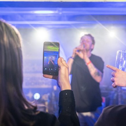 16 Bands gegen Gewalt an Frauen 2025