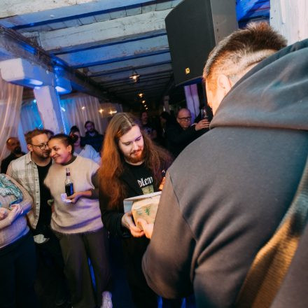 16 Bands gegen Gewalt an Frauen 2025