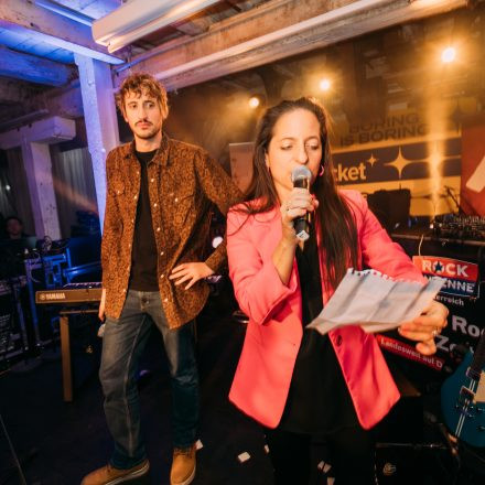 16 Bands gegen Gewalt an Frauen 2025