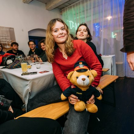 16 Bands gegen Gewalt an Frauen 2025