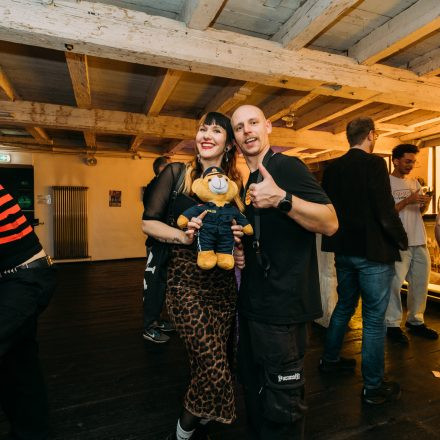 16 Bands gegen Gewalt an Frauen 2025