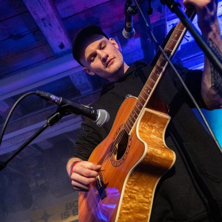 16 Bands gegen Gewalt an Frauen 2025