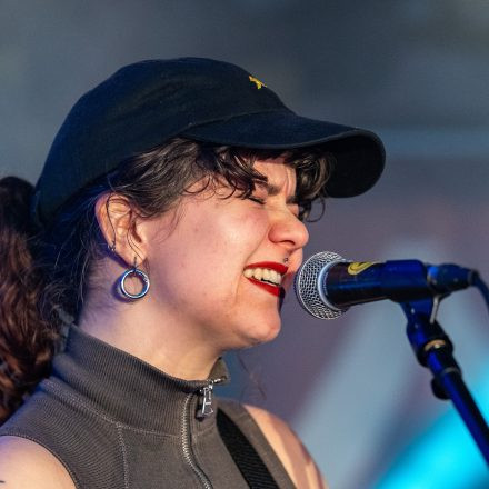 16 Bands gegen Gewalt an Frauen 2025