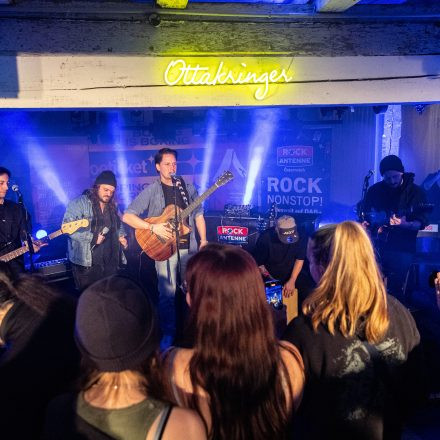 16 Bands gegen Gewalt an Frauen 2025