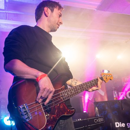 16 Bands gegen Gewalt an Frauen 2025