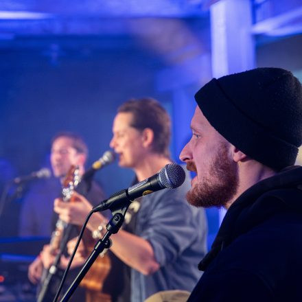 16 Bands gegen Gewalt an Frauen 2025