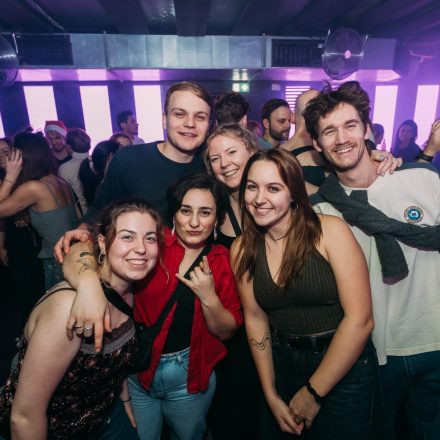 All I want for Christmas is 90ies & 2000s Club