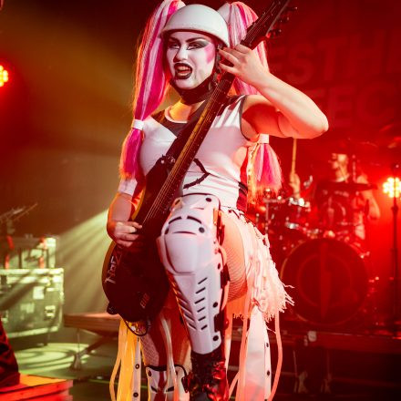 Aesthetic Perfection