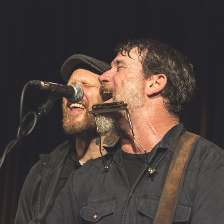 Chuck Ragan und Matze Rossi