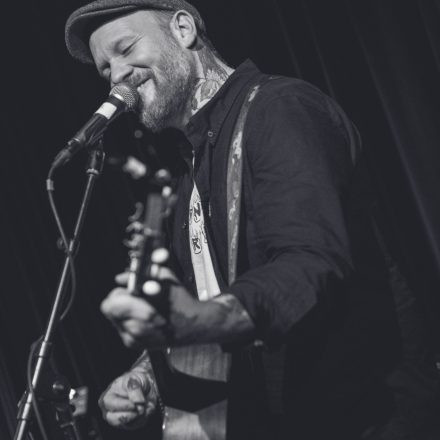 Chuck Ragan und Matze Rossi