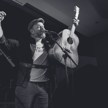 Chuck Ragan und Matze Rossi