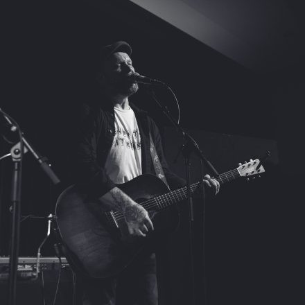 Chuck Ragan und Matze Rossi