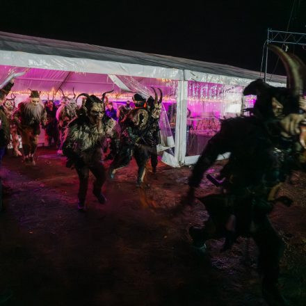 PERCHTENLAUF & KRAMPUSDISCO