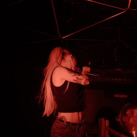 OG LU & Donna Savage @ Grelle Forelle