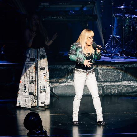 Anastacia - Not That Kind Tour