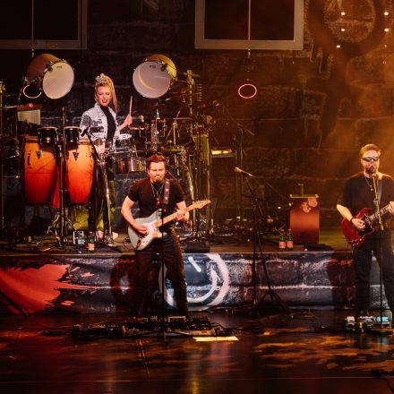 Anastacia - Not That Kind Tour