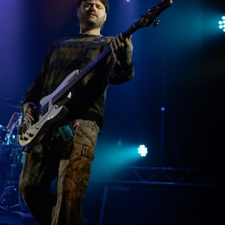 Rain City Drive & Honey Revenge