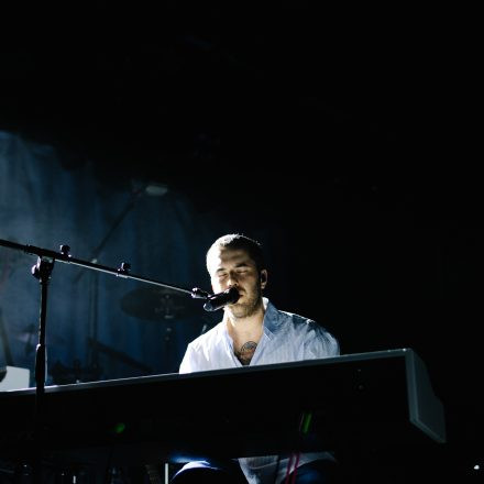 Benjamin Amaru - NOSTALGIA 9052 Tour