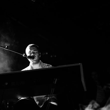 Benjamin Amaru - NOSTALGIA 9052 Tour