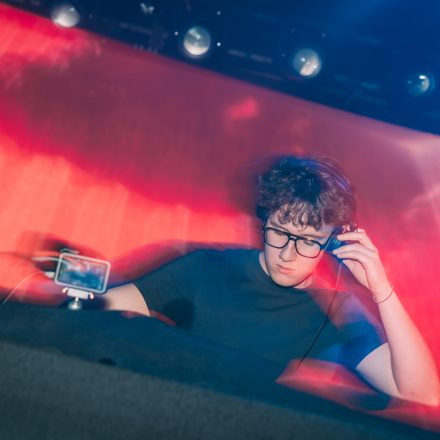 303 - THE MISSING NUMBER