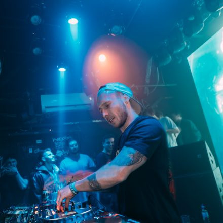 303 - THE MISSING NUMBER