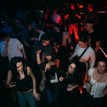 303 - THE MISSING NUMBER